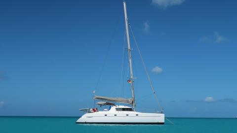 Fountaine Pajot Belize 43 : At anchor in Caribbean