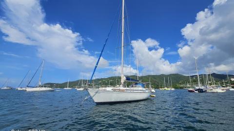 Bénéteau Idylle 13.50 : At anchor in  Martinique