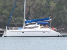 A quai  en Martinique - Fountaine Pajot Lavezzi 40, Used (2002) - Martinique (Ref 227)