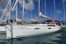 Bénéteau Oceanis 45 : In the marina