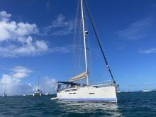 Jeanneau Sun Odyssey 409 Performance : At anchor in Martinique