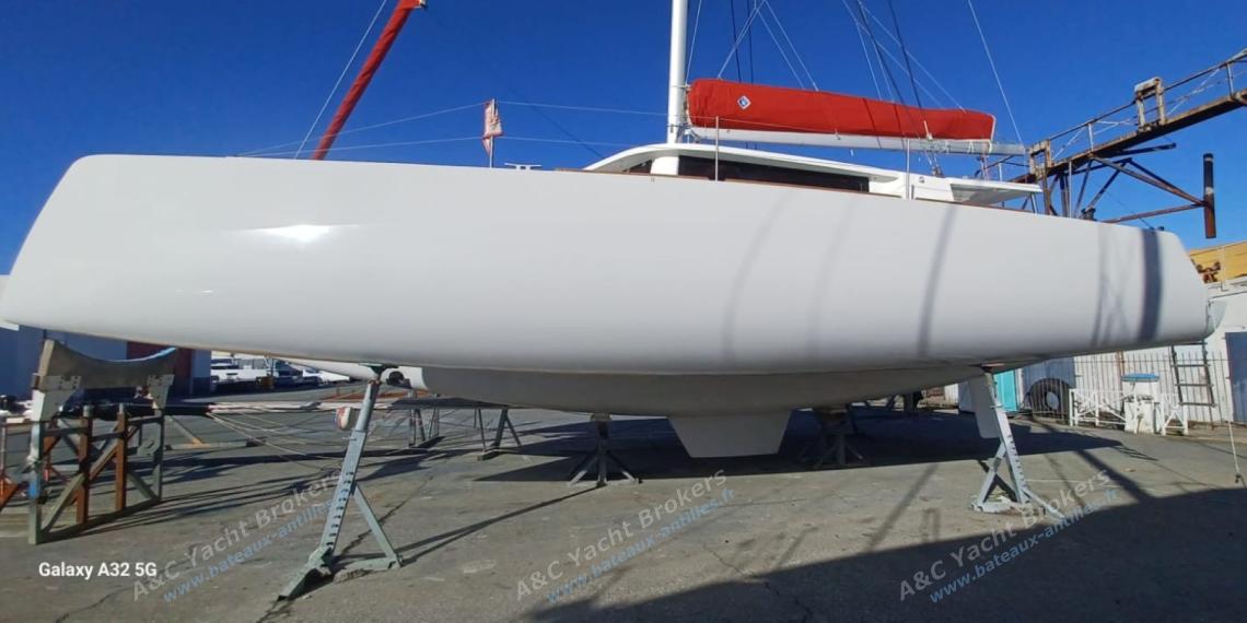 NEEL-TRIMARANS NEEL 43 immediately available : 